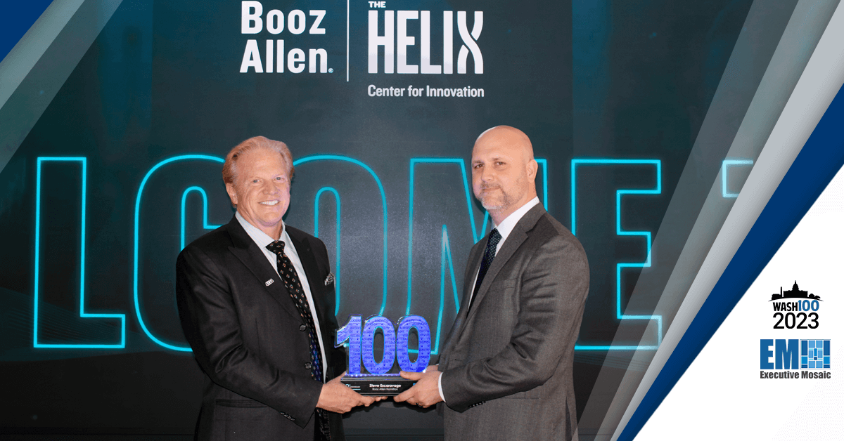 Steve Escaravage Receives the 2023 Wash100 Award from Executive Mosaic CEO Jim Garrettson