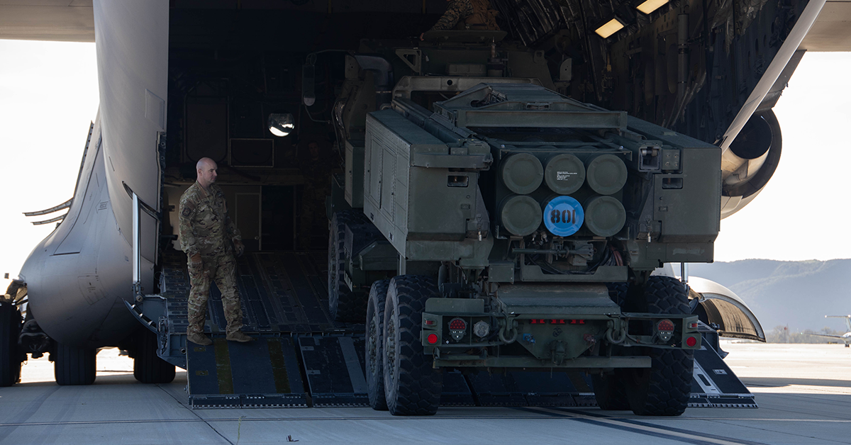 HIMARS being loaded in an aircraft heading to Ukraine